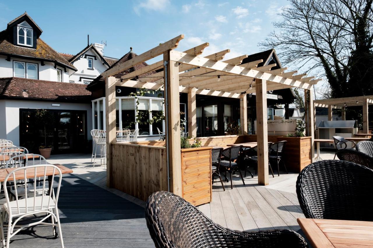 Bear Of Burton Hotel Christchurch  Luaran gambar